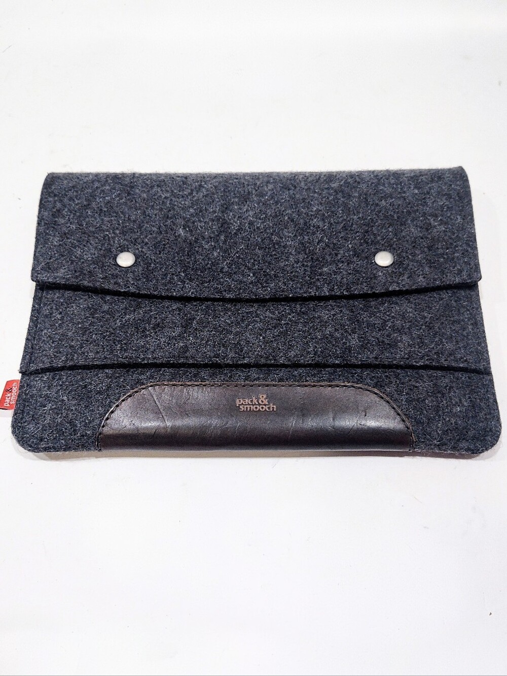 Pack & Smooch Gray Wool Felt Leather Snap Case iPad 10.5" 10.2" Tablet Sleeve